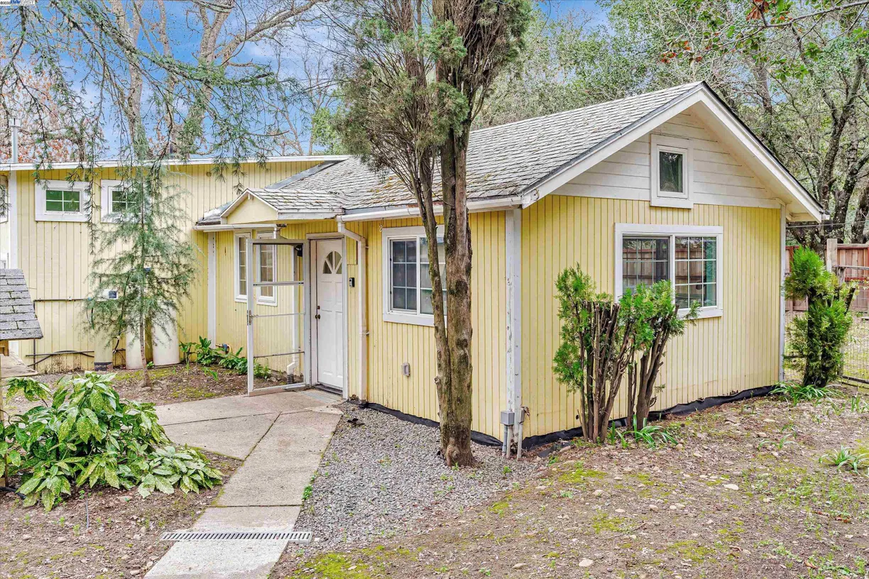 Northern California Real Estate | View Arnold Dr | 1 Bed, 1 Bath