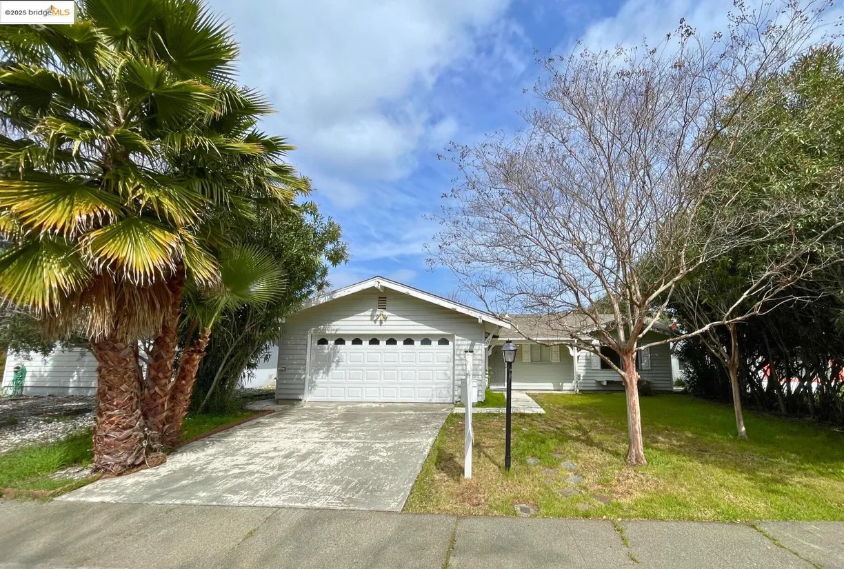 Northern California Real Estate | View Olympic Cir | 2 Beds, 2 Baths