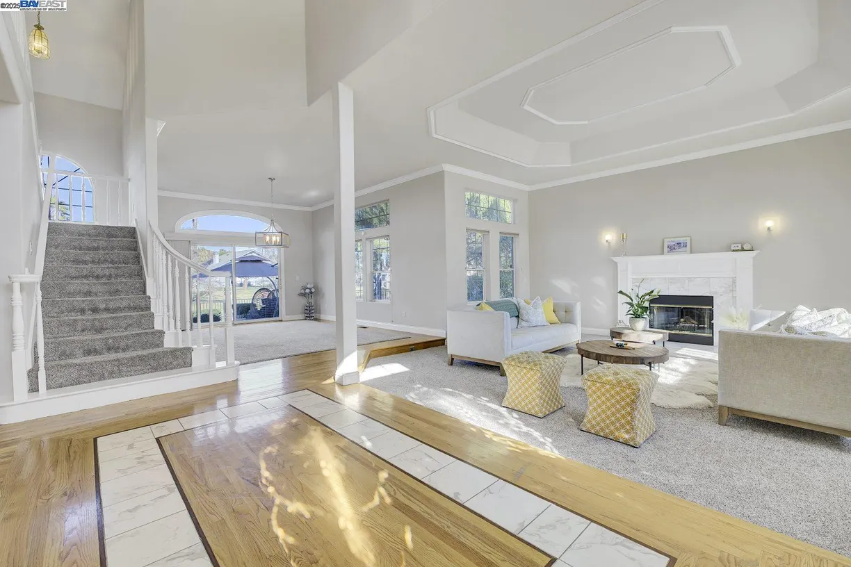 Northern California Real Estate | View Gateway Ct | Listing