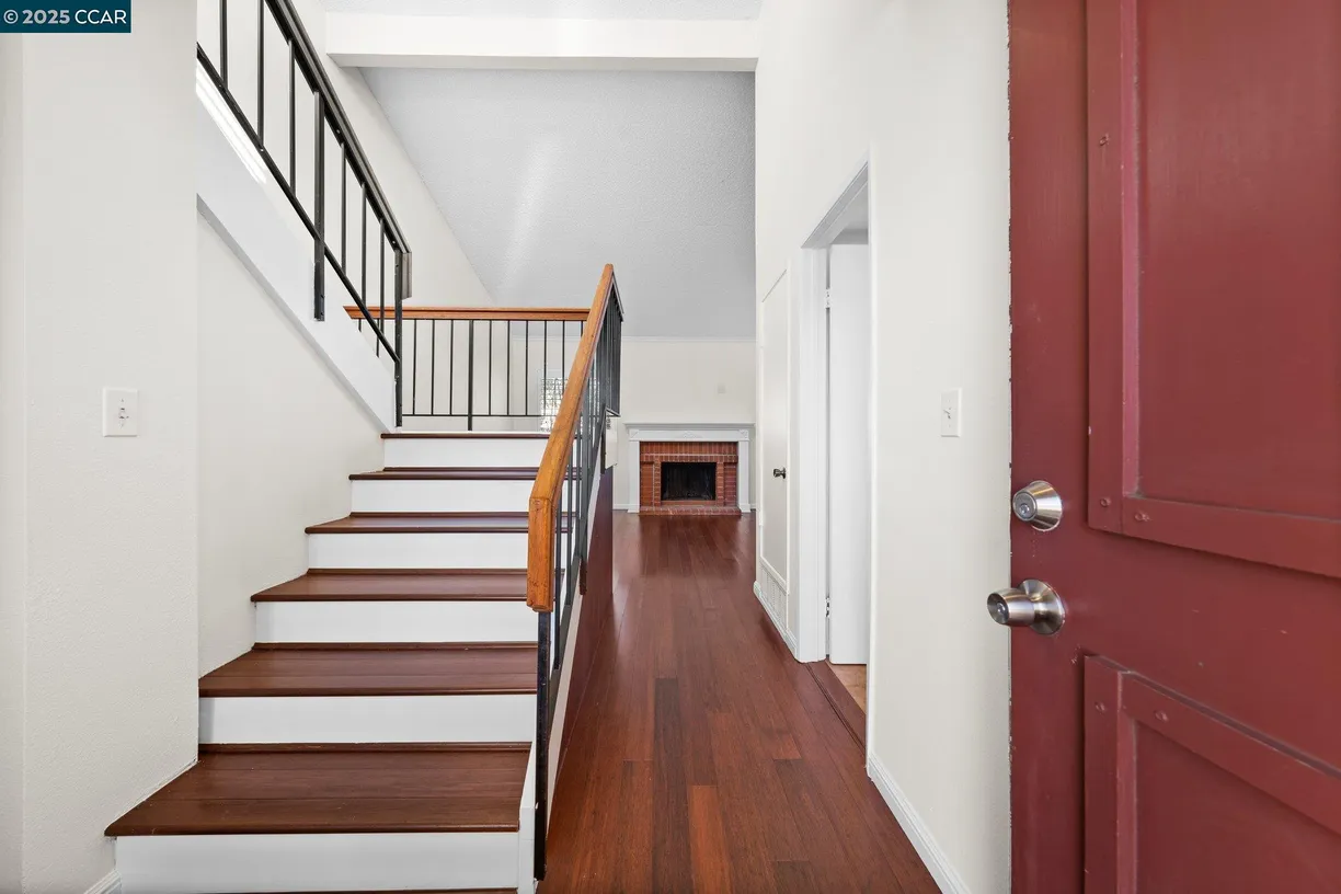 Northern California Real Estate | View Crystal Cir | Listing