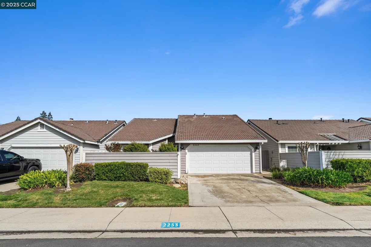 Northern California Real Estate | View Chelmsford Dr | 2 Beds, 2 Baths