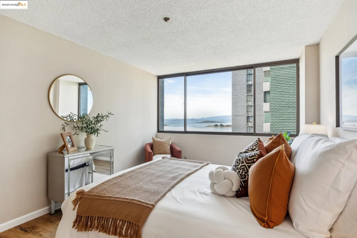 Northern California Real Estate | View Pierce St, 724C | Listing