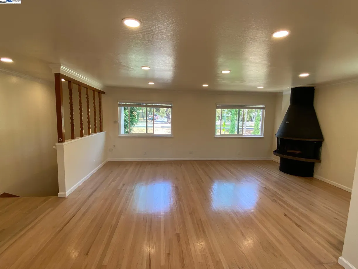 Northern California Real Estate | View  | Listing