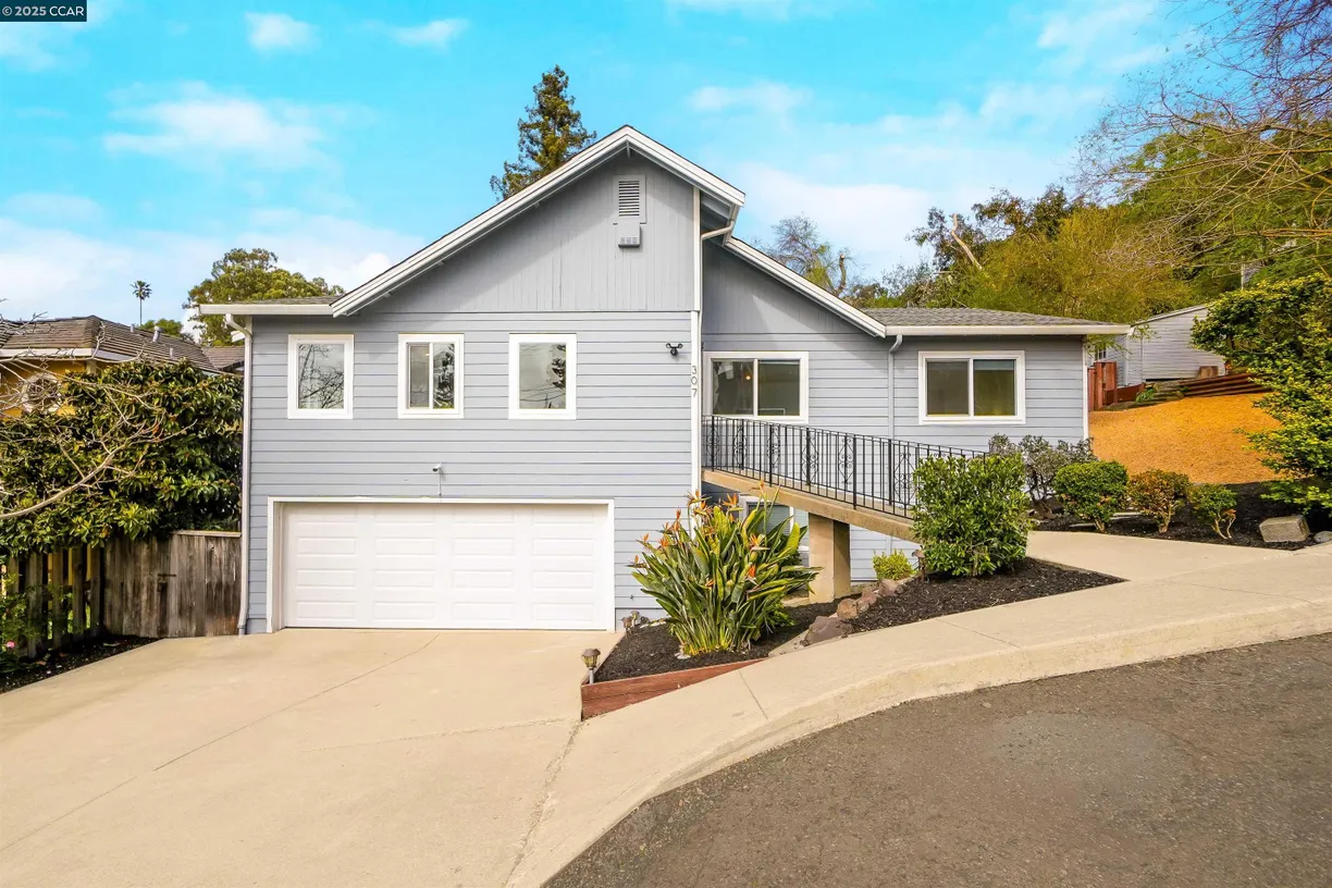 Northern California Real Estate | View Ash | 4 Beds, 3 Baths