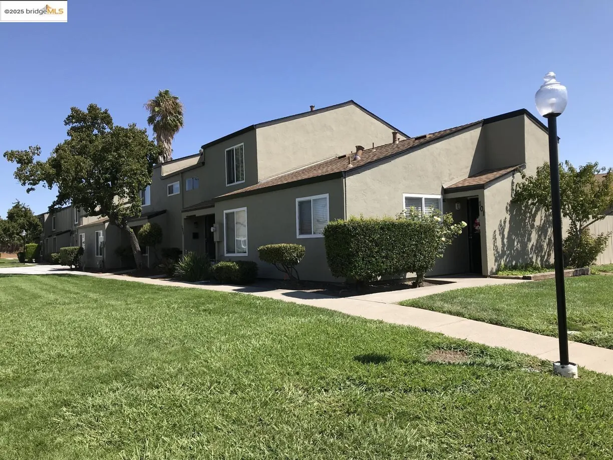 Northern California Real Estate | View El Capitan LN | 4 Beds, 1 Bath