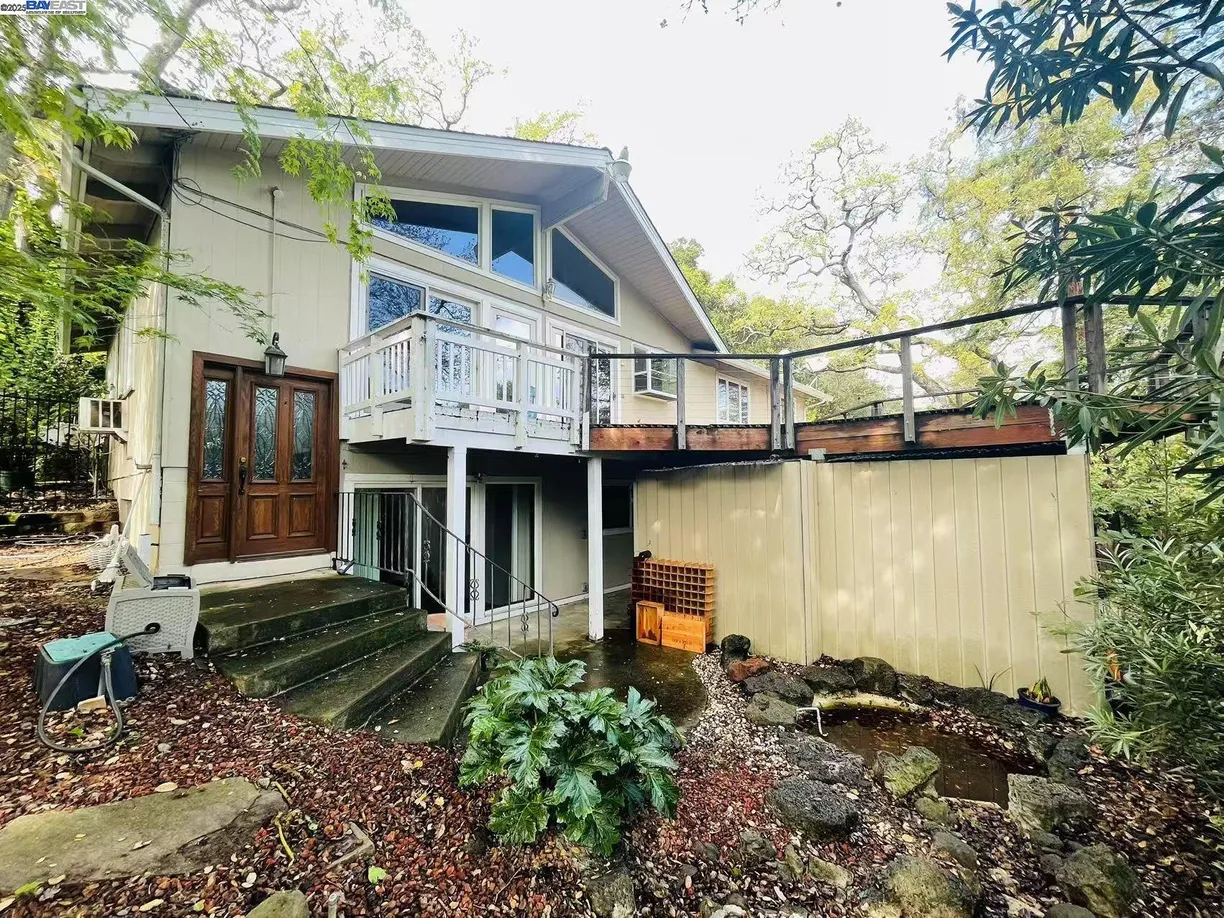 Northern California Real Estate | View Castlewood Dr | 4 Beds, 3 Baths