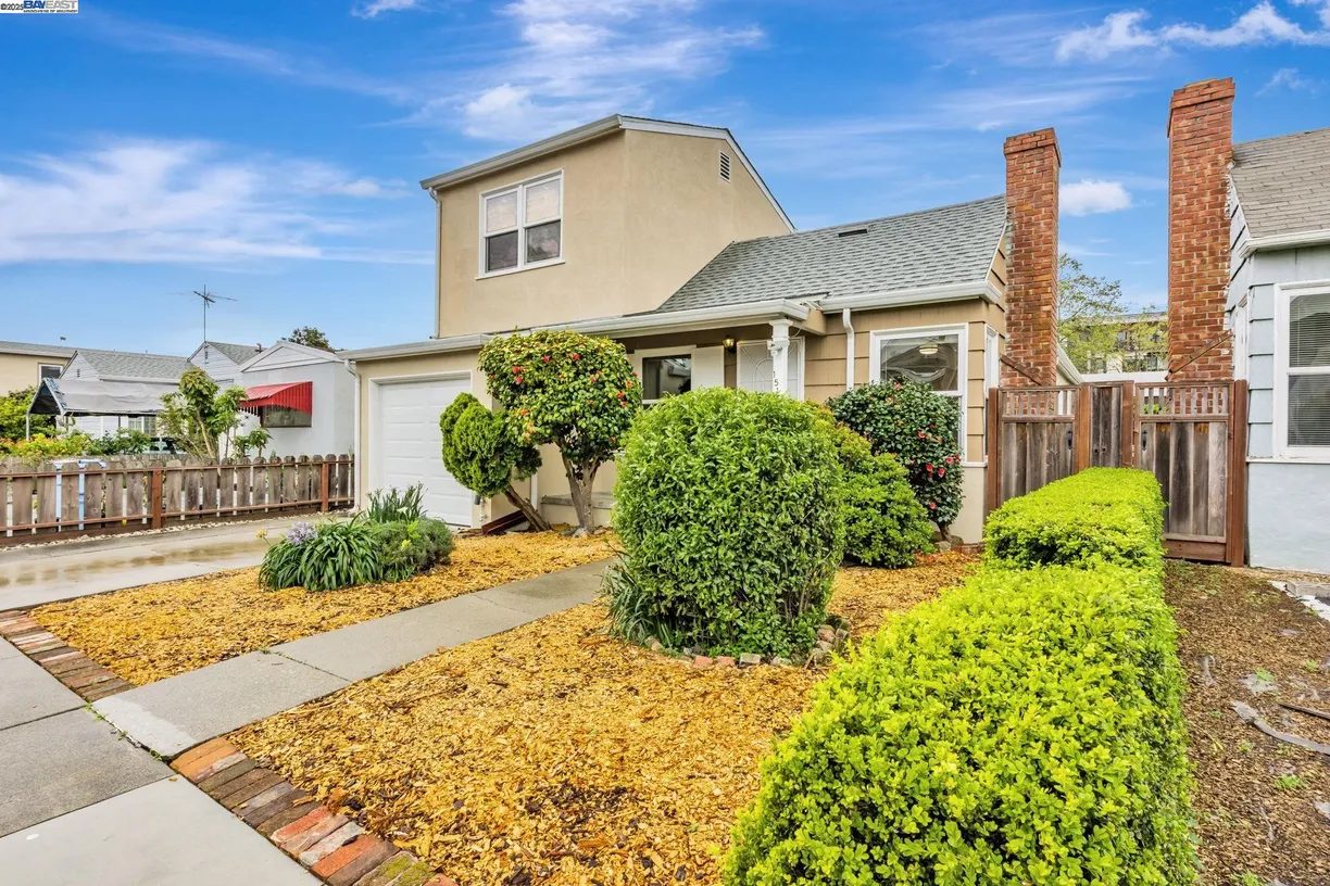Northern California Real Estate | View Kains Ave | 3 Beds, 2 Baths