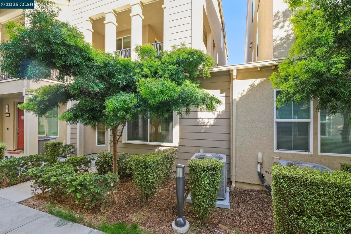 Northern California Real Estate | View Cabana Way | Listing