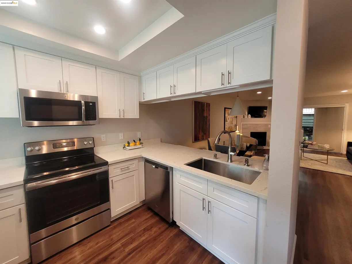 Northern California Real Estate | View Eastgate Ln | 2 Beds, 1 Bath