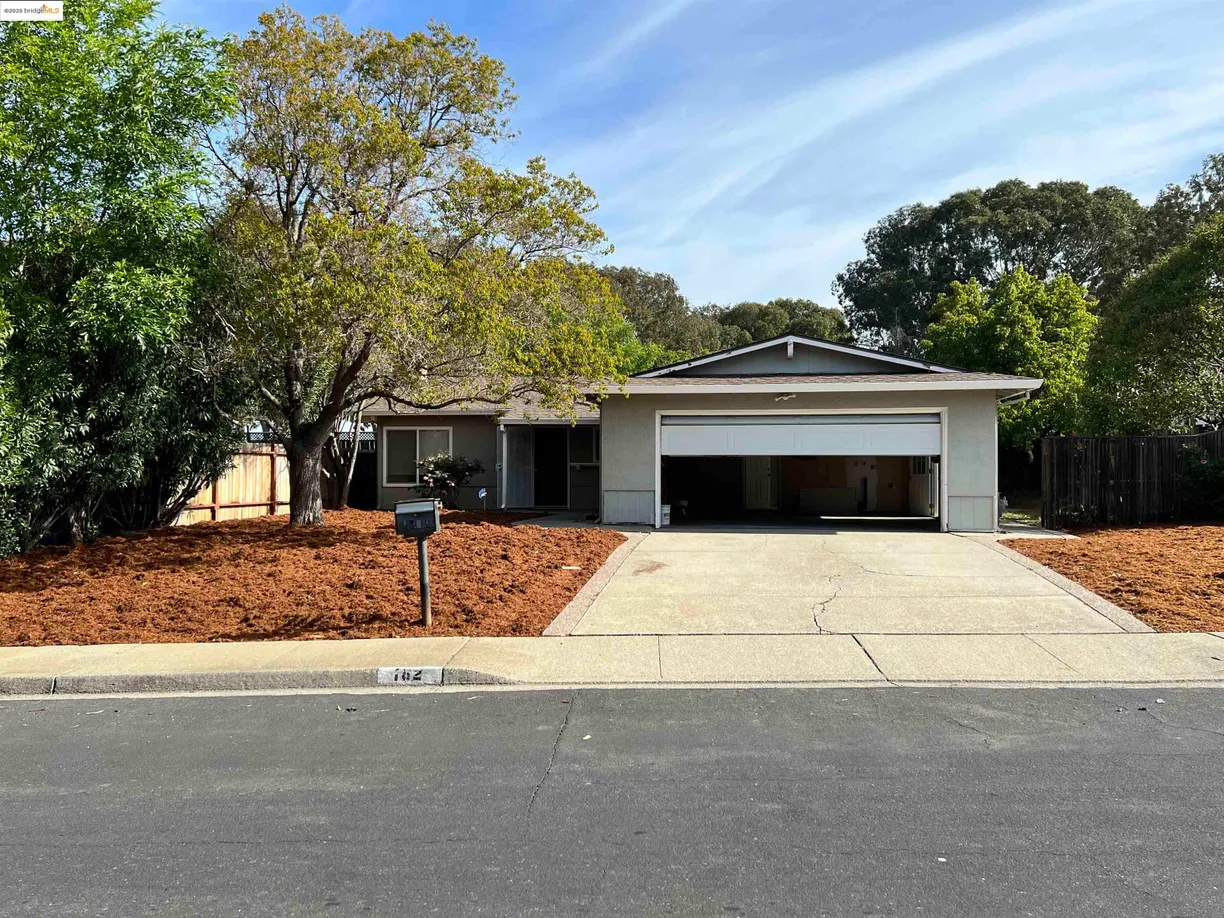 Northern California Real Estate | View Riverside Drive | 3 Beds, 2 Baths