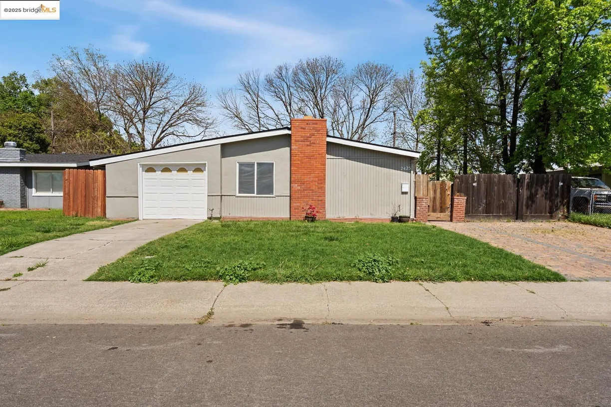 Northern California Real Estate | View Del Rio DR | 3 Beds, 1 Bath