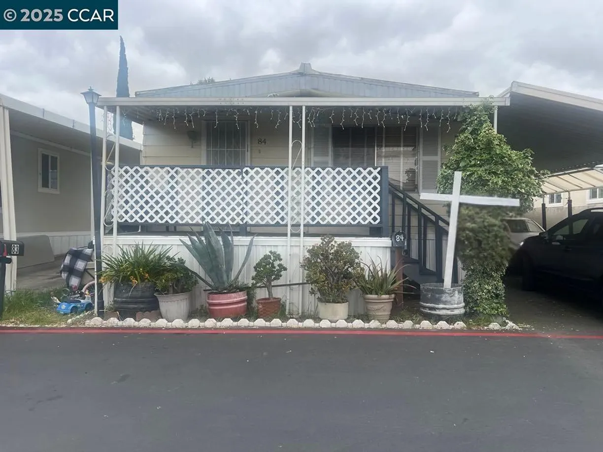 Northern California Real Estate | View Pacifica Ave, SP 84 | 3 Beds, 2 Baths