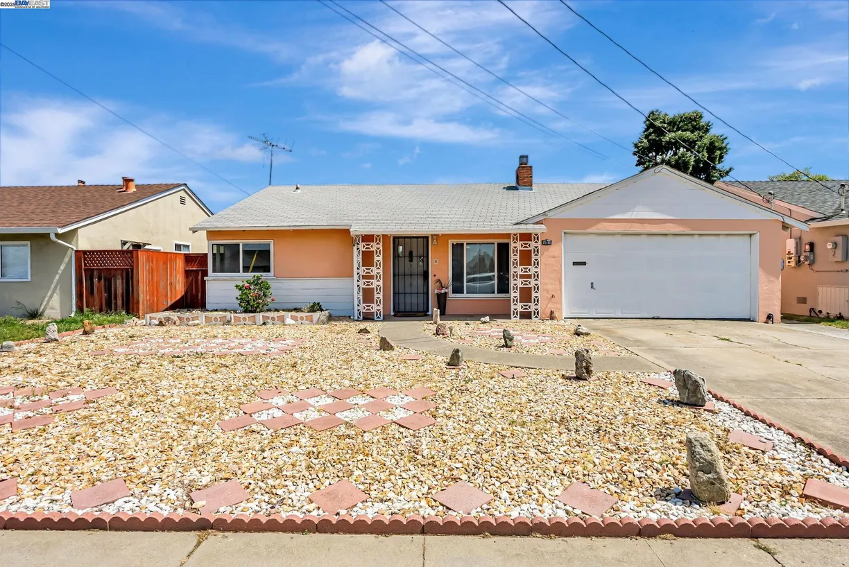 Northern California Real Estate | View Santa Clara Street | 4 Beds, 2 Baths