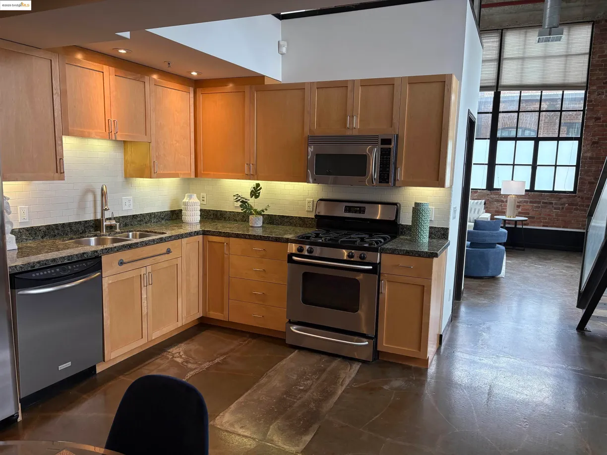 Northern California Real Estate | View 11Th St, 15 | Listing
