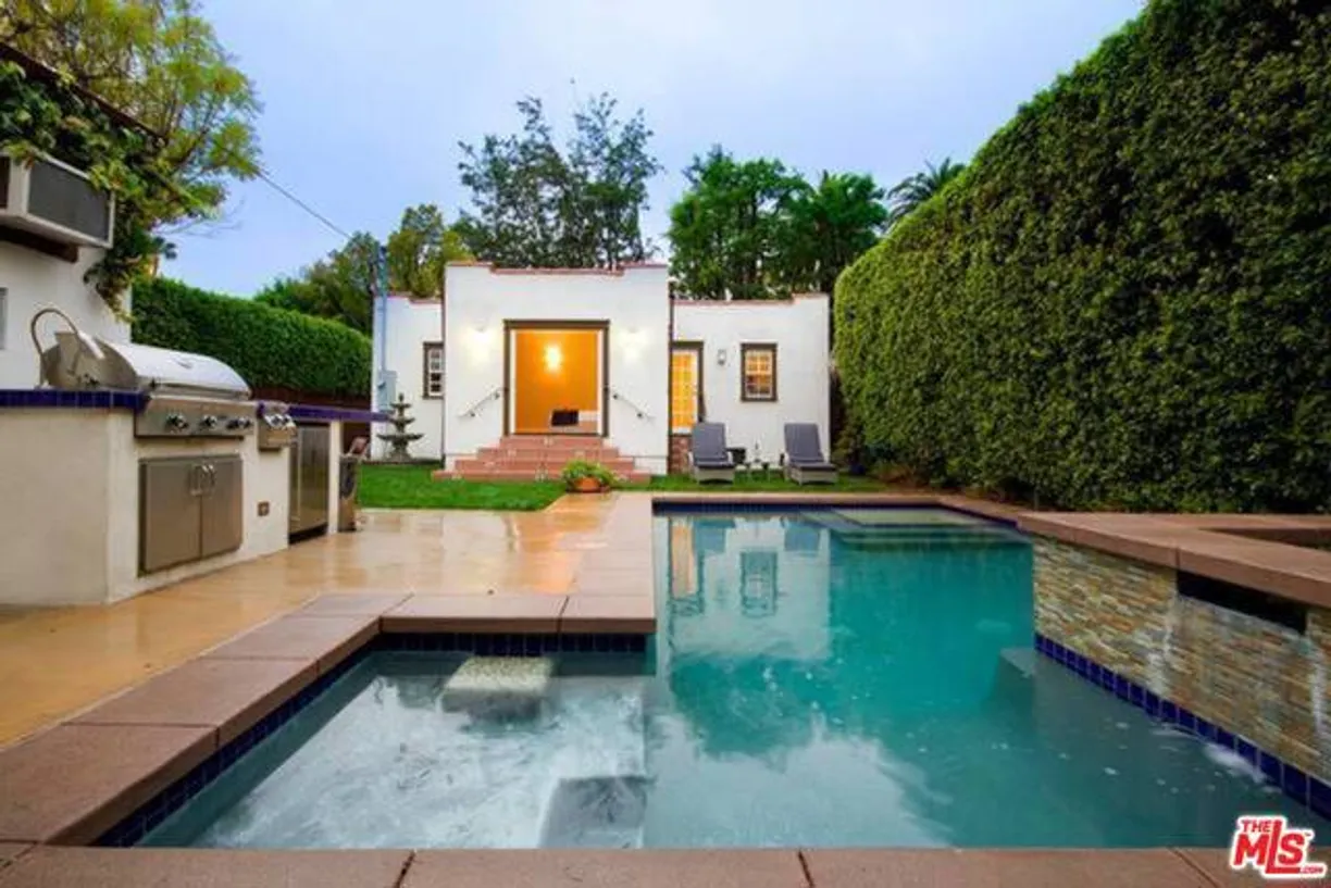 Northern California Real Estate | View Genesee Avenue | 3 Beds, 2 Baths
