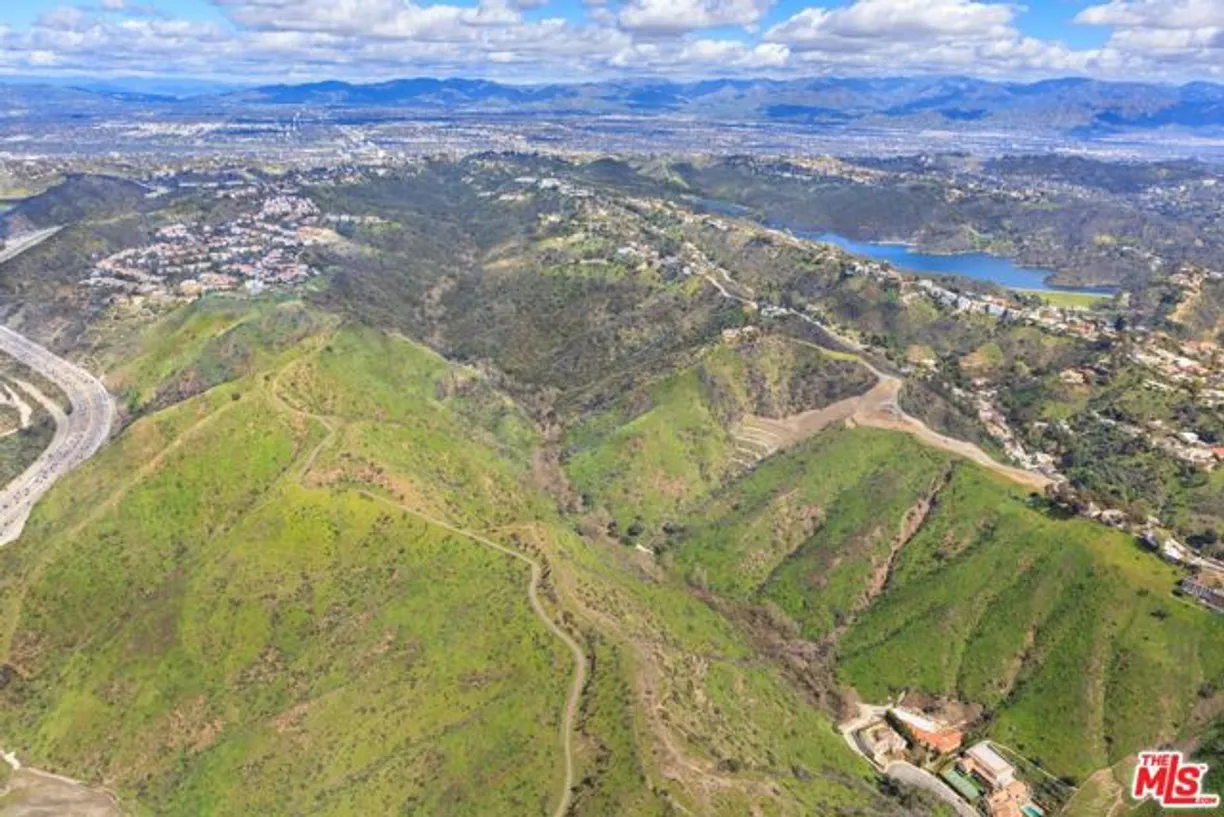 Northern California Real Estate | View Senderos Canyon | Listing