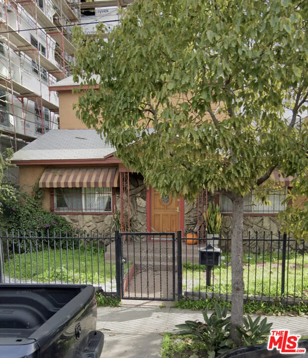 Northern California Real Estate | View Budlong Avenue | 5 Beds, 2 Baths