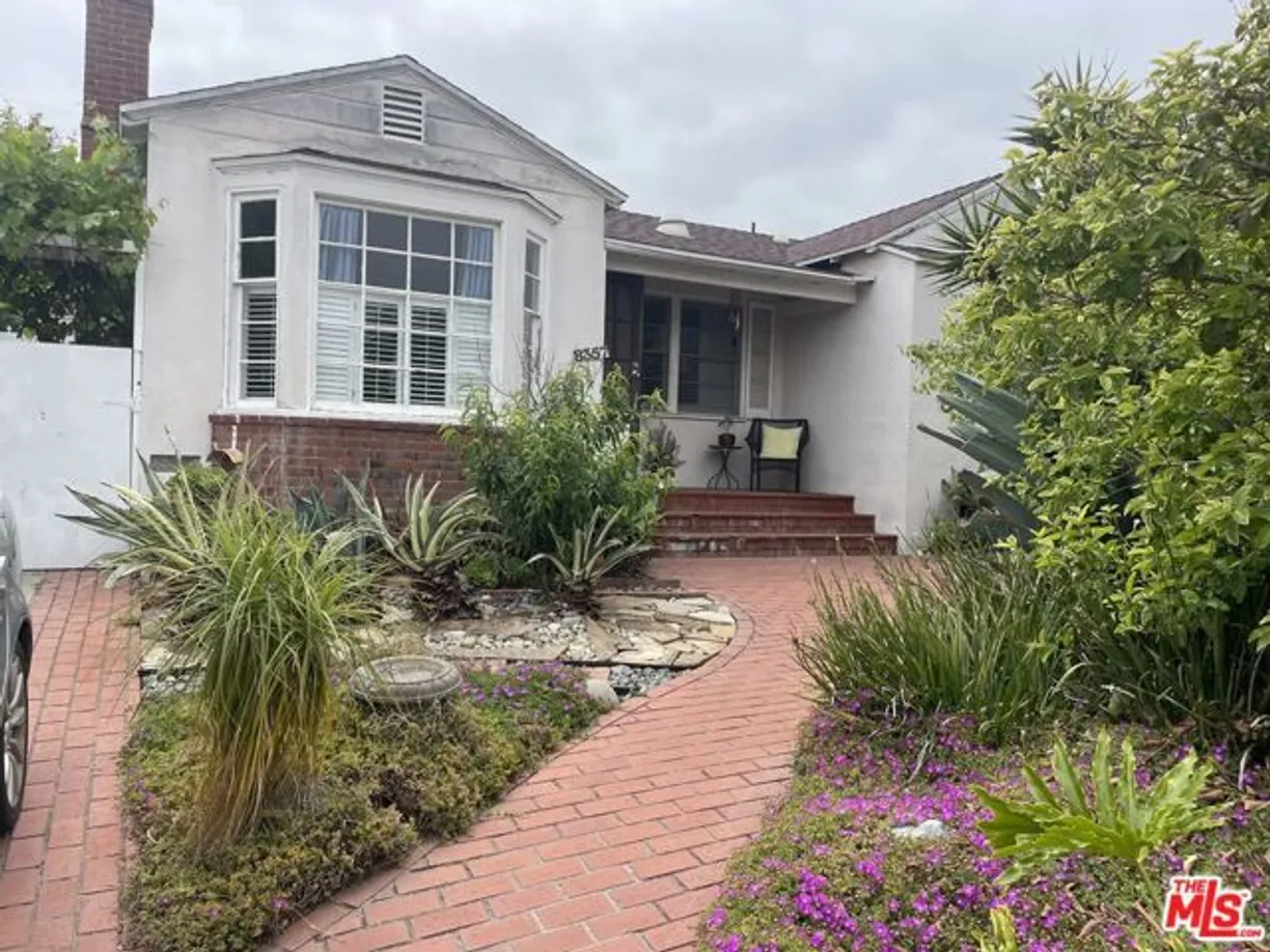 Northern California Real Estate | View Westlawn Avenue | 3 Beds, 2 Baths