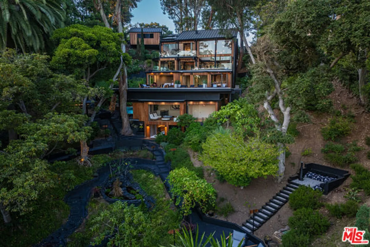 Northern California Real Estate | View Amalfi Drive | Listing