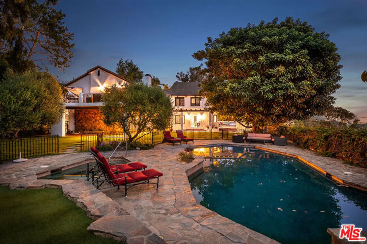 Northern California Real Estate | View Westridge Road | 5 Beds, 5 Baths