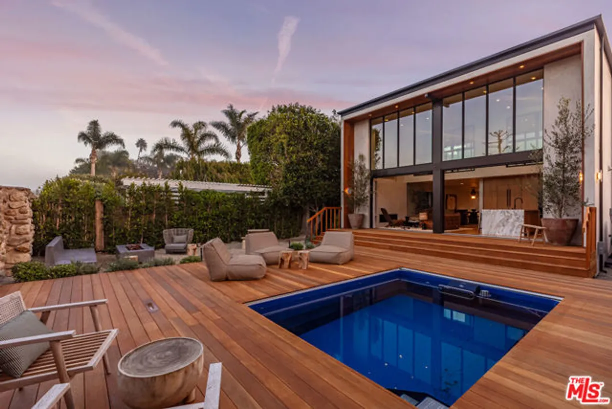 Northern California Real Estate | View Malibu Colony Road | 4 Beds, 4 Baths