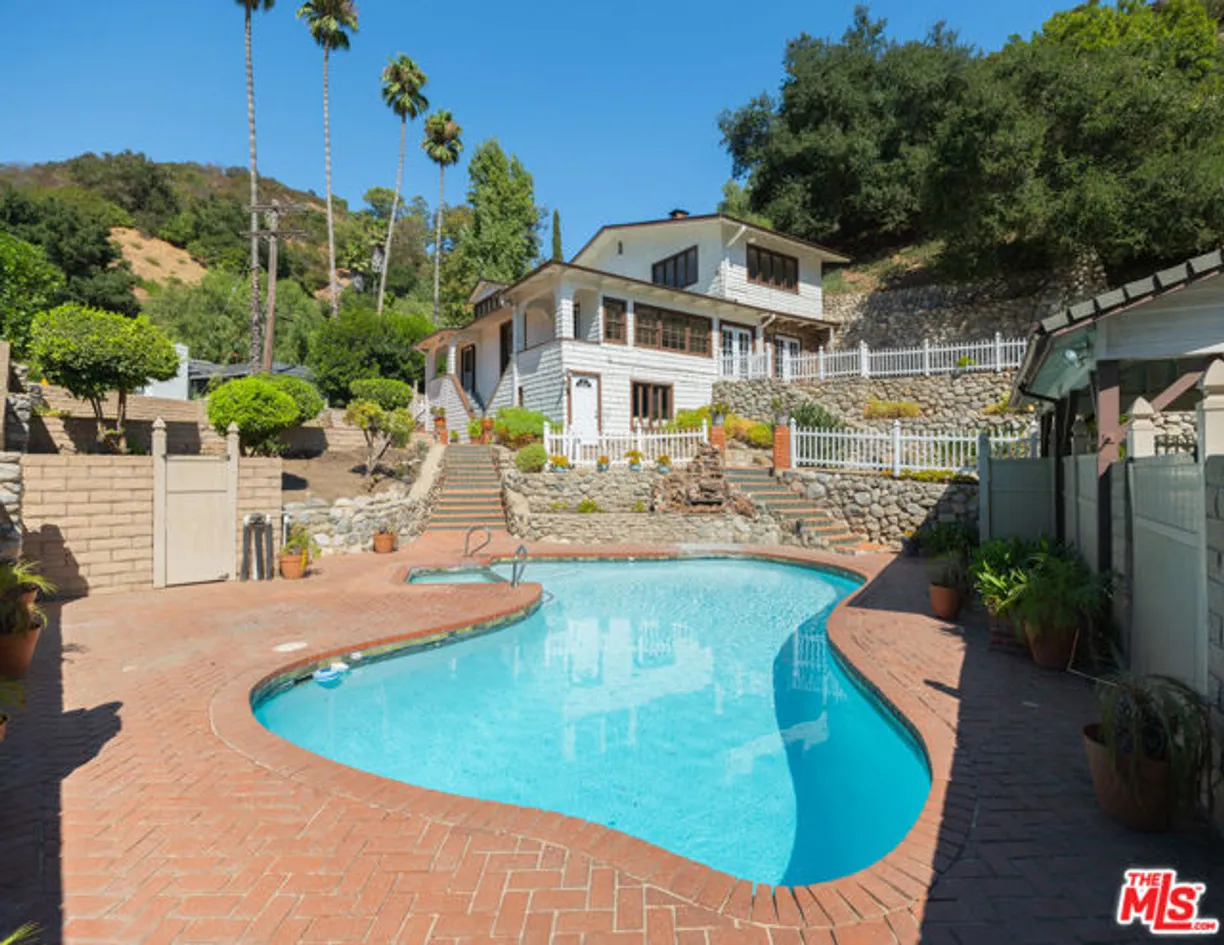 Northern California Real Estate | View Benedict Canyon Drive | 3 Beds, 2 Baths
