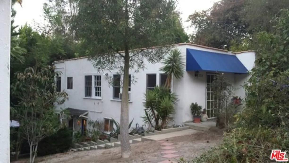 Northern California Real Estate | View Fredonia Drive | 3 Beds, 2 Baths