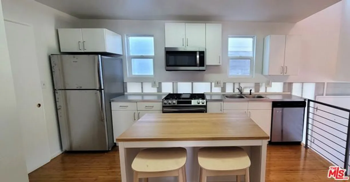 Northern California Real Estate | View Patton Street, 2 | 3 Beds, 1 Bath
