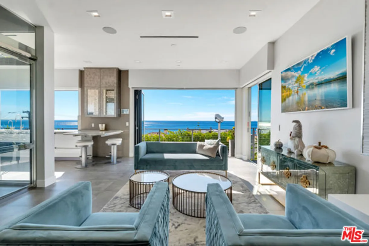 Northern California Real Estate | View Malibu Road | 4 Beds, 4 Baths