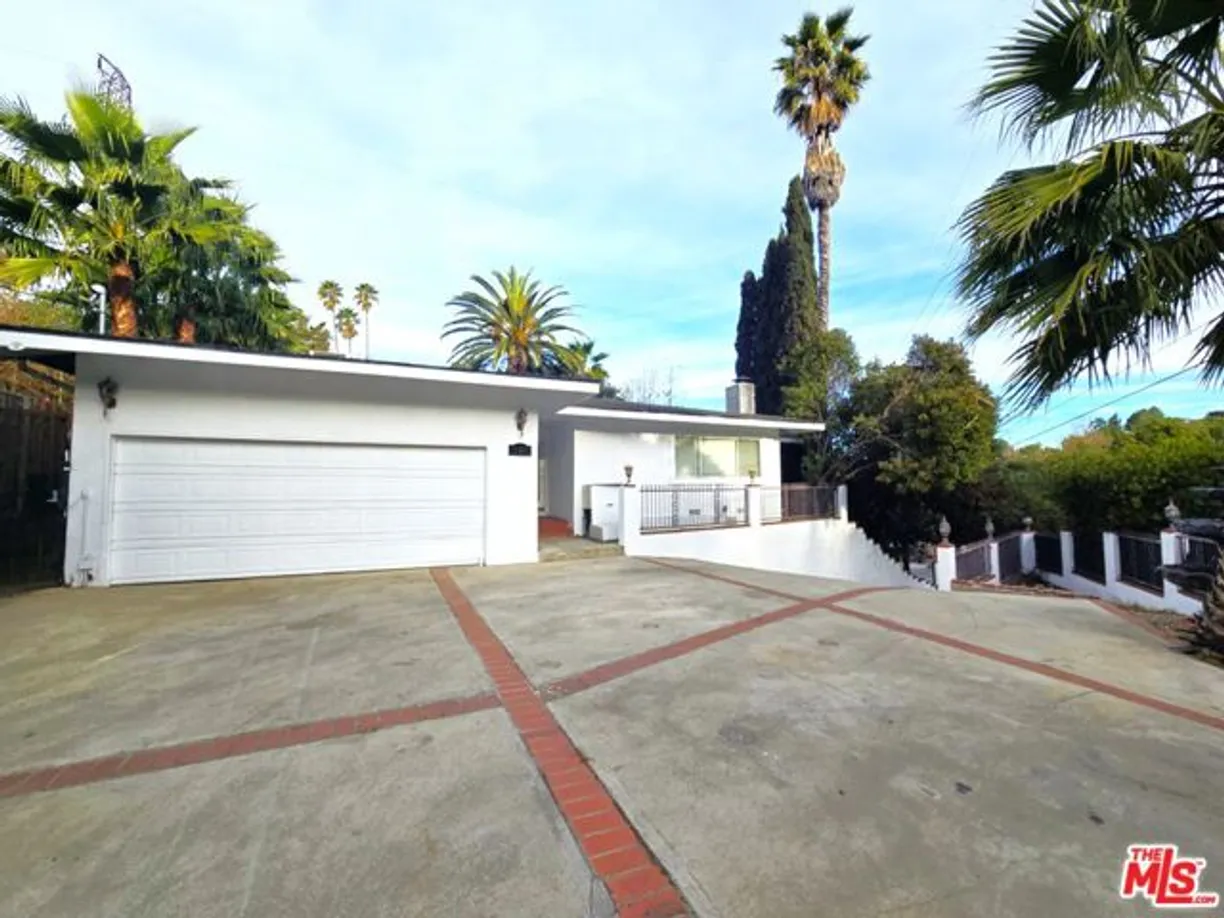 Northern California Real Estate | View Laurel Canyon Boulevard | 4 Beds, 2 Baths