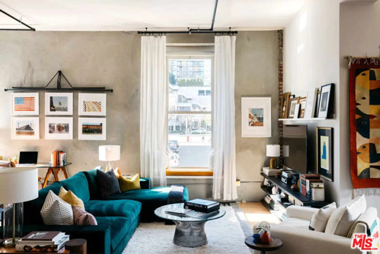 Northern California Real Estate | View S Broadway, 209 | Listing