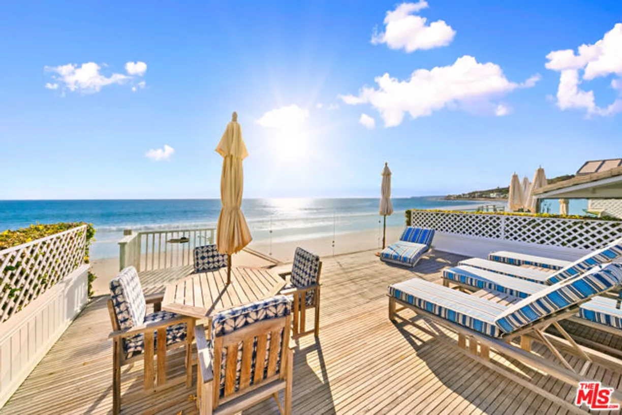 Northern California Real Estate | View Malibu Colony Road | 4 Beds, 2 Baths