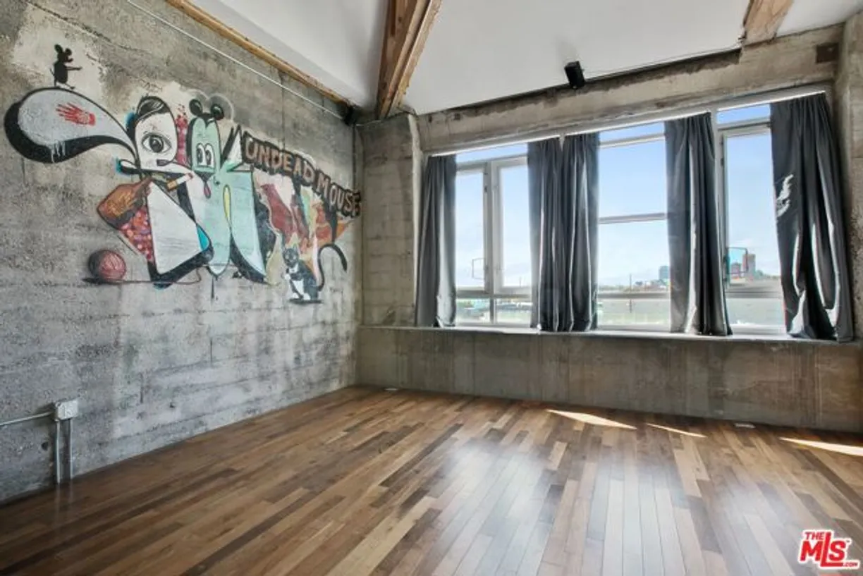 Northern California Real Estate | View HEWITT Street, 529 | Listing
