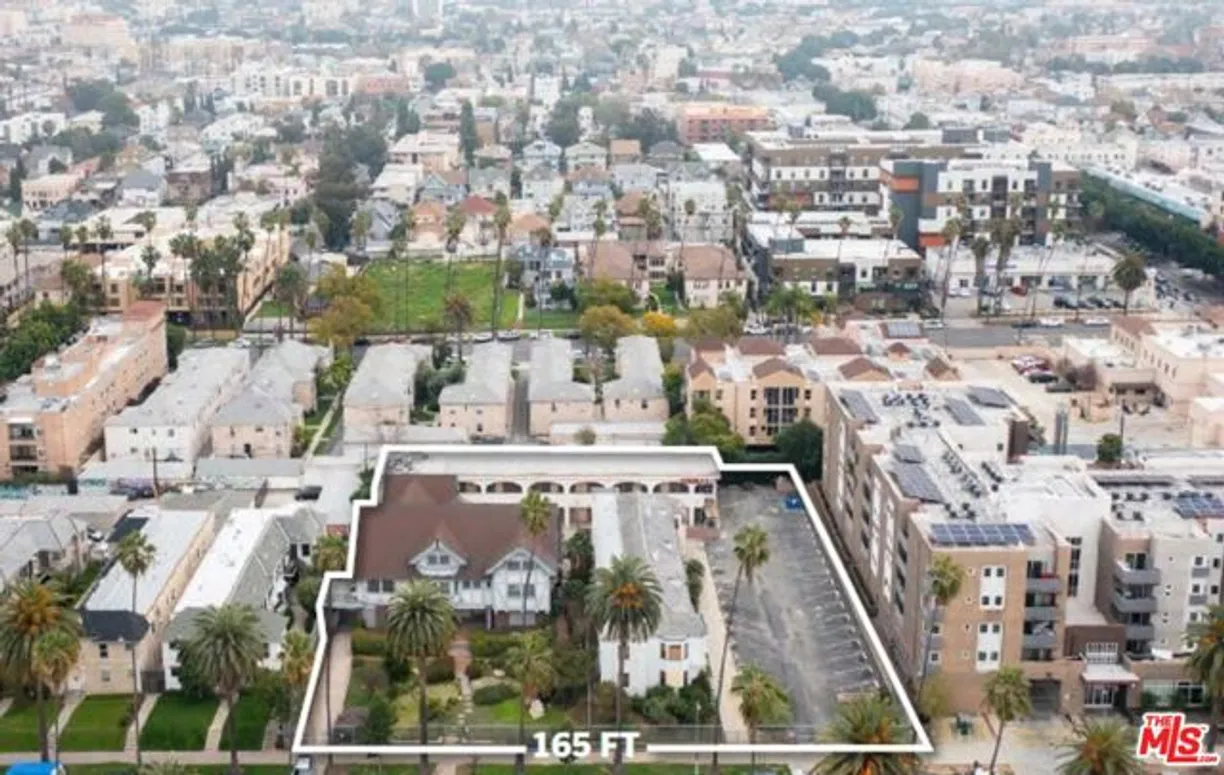 Northern California Real Estate | View Menlo Avenue