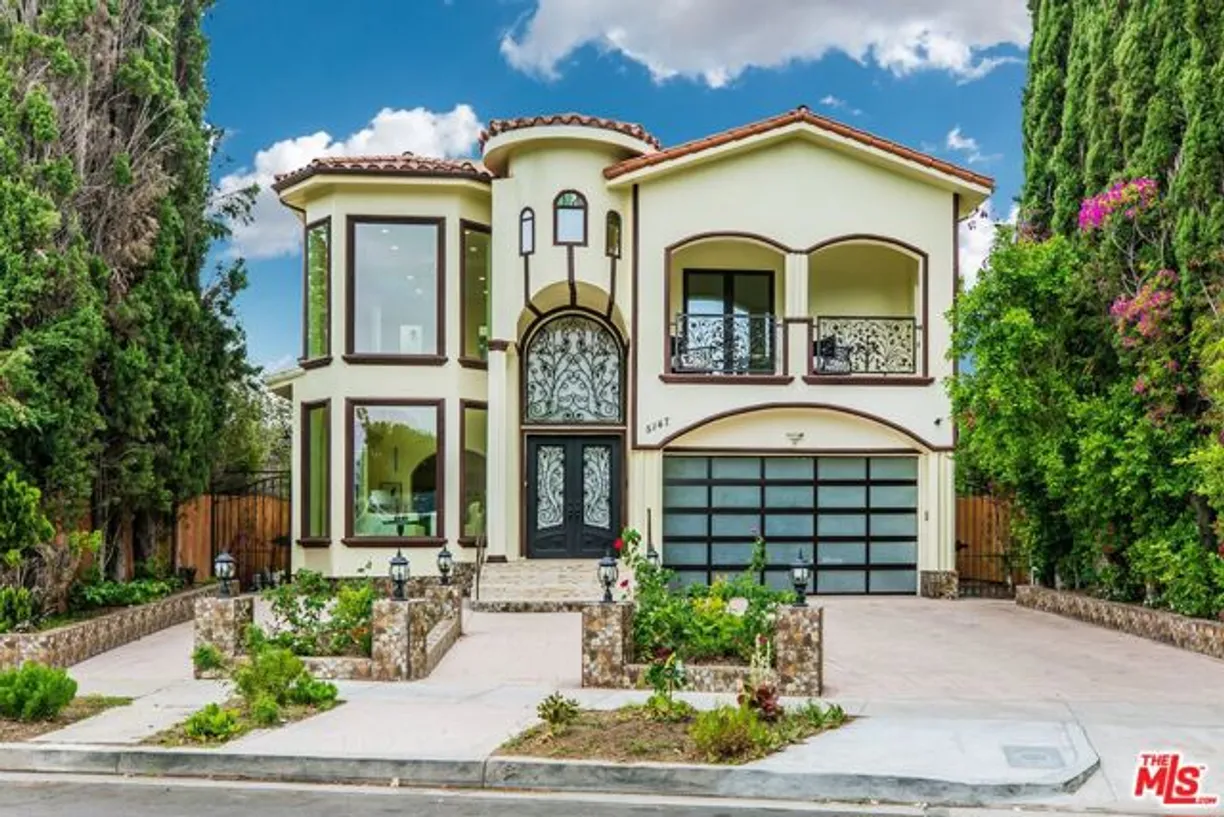 Northern California Real Estate | View Newcastle Avenue | 5 Beds, 4 Baths