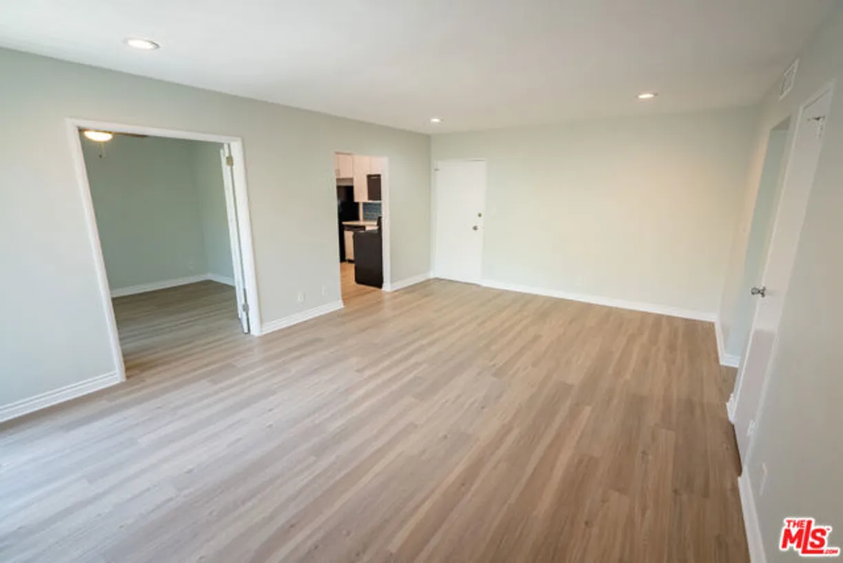 Northern California Real Estate | View California Avenue, 311 | Listing