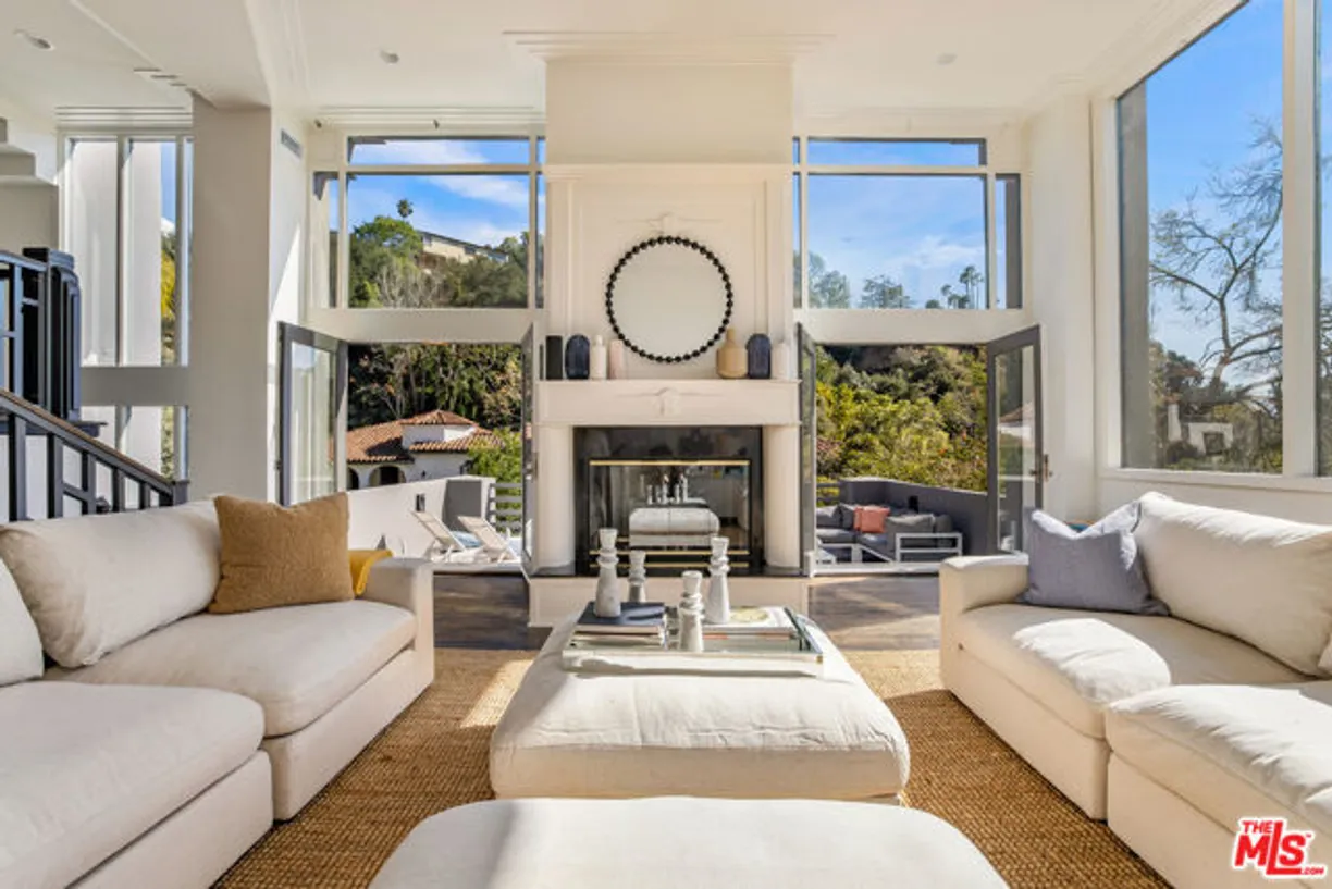 Northern California Real Estate | View Dundee Drive | 3 Beds, 3 Baths