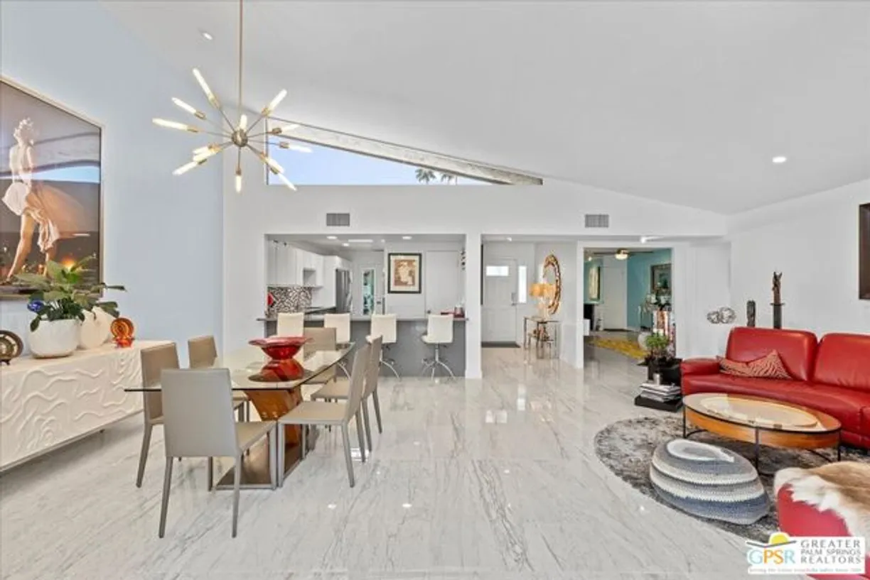 Northern California Real Estate | View Casitas Way | 2 Beds, 2 Baths