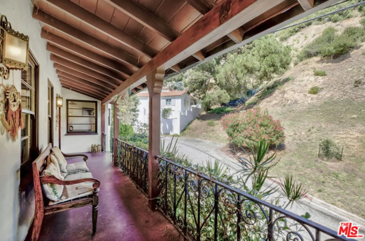 Northern California Real Estate | View Tuxedo Terrace | Listing
