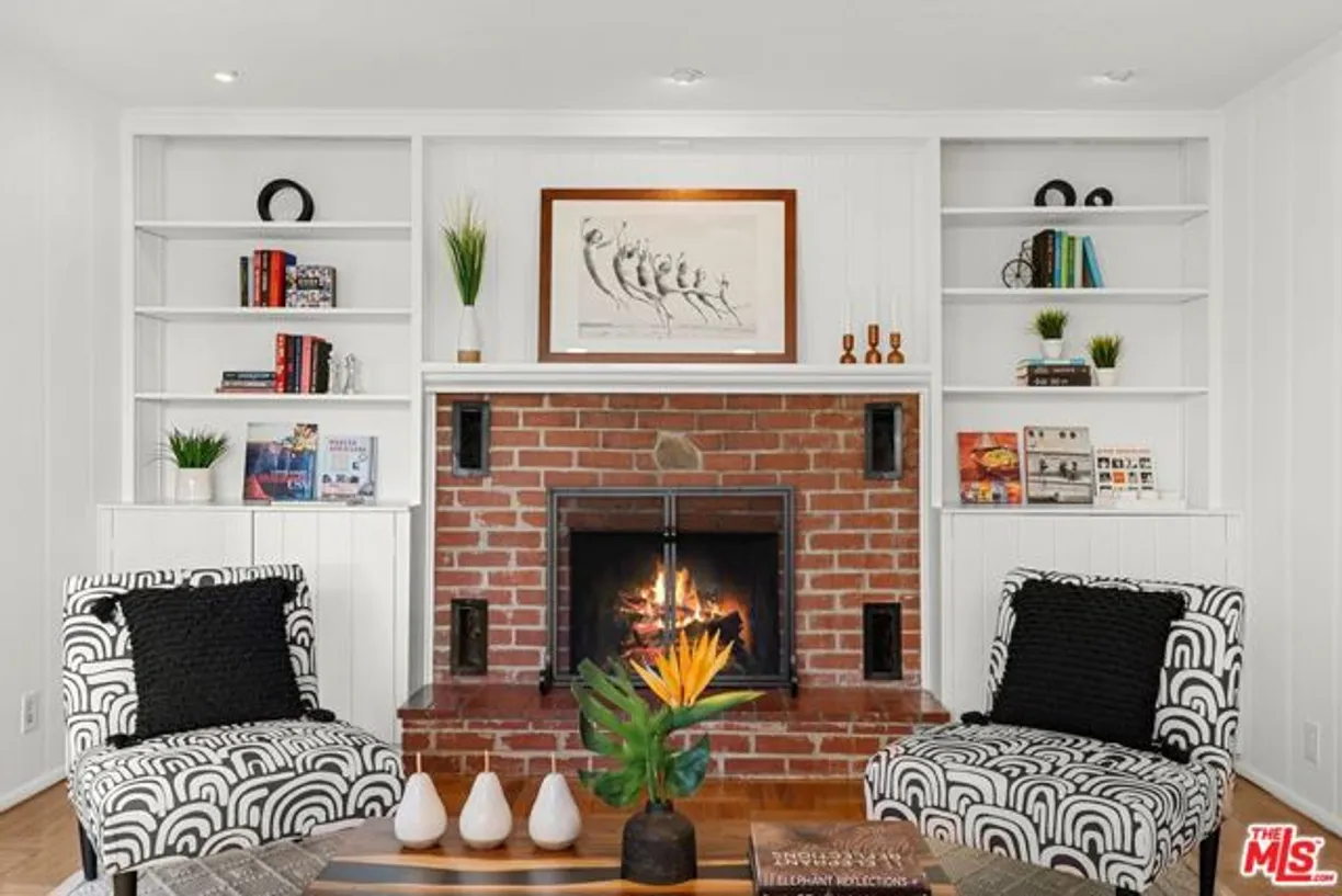 Northern California Real Estate | View La Cuesta Drive | Listing