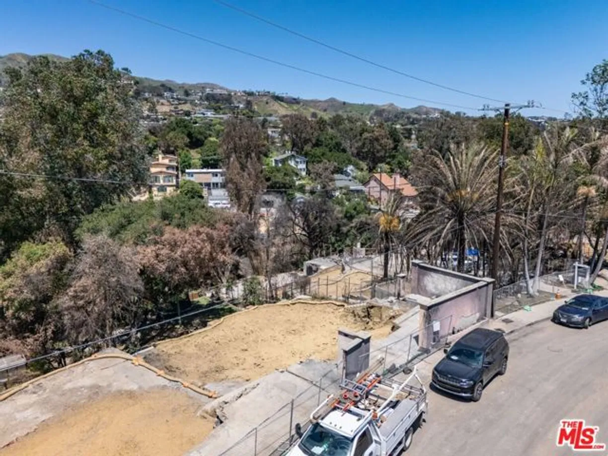 Northern California Real Estate | View Las Casas Place | Listing