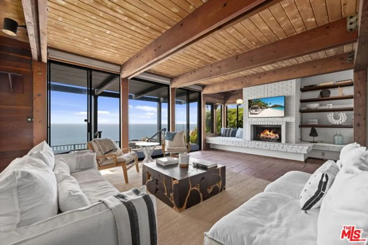 Northern California Real Estate | View Broad Beach Road | 4 Beds, 4 Baths