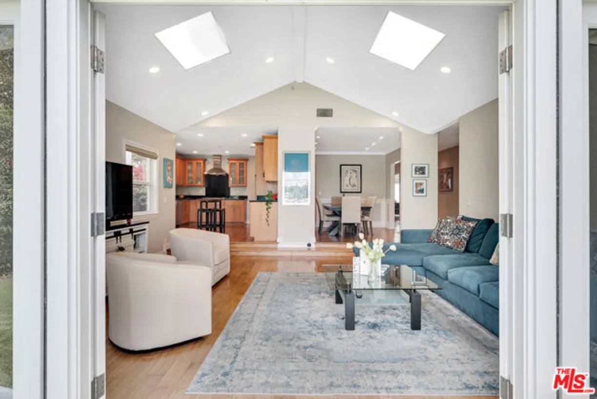Northern California Real Estate | View Willowcrest Avenue | 3 Beds, 2 Baths