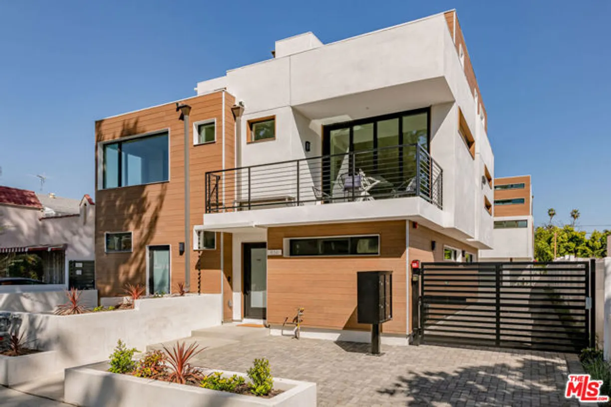 Northern California Real Estate | View Mccadden Place | 3 Beds, 1 Bath