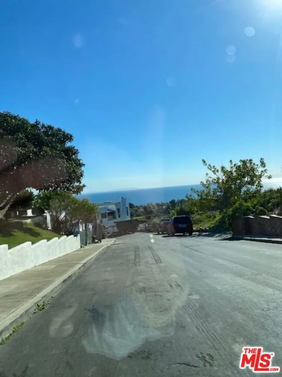 Northern California Real Estate | View Enchanted Way | Listing