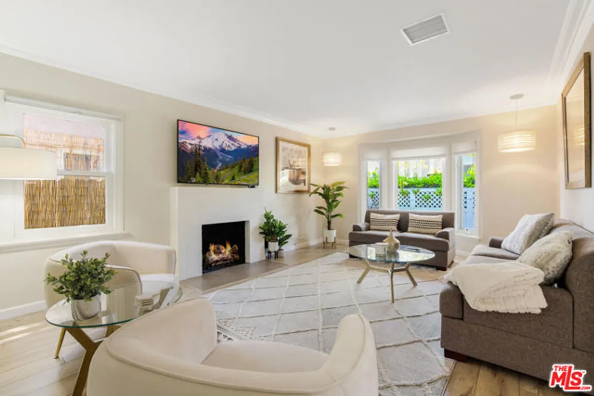 Northern California Real Estate | View NORWICH Drive | 1 Bed, 1 Bath