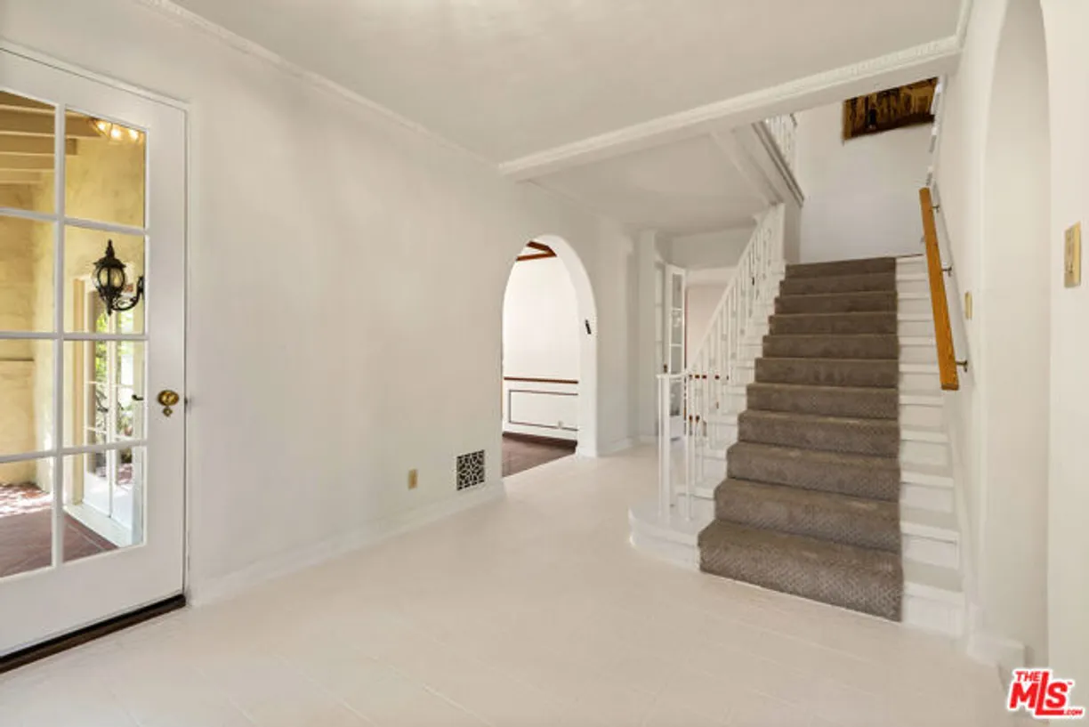 Northern California Real Estate | View Rodeo Drive | Listing