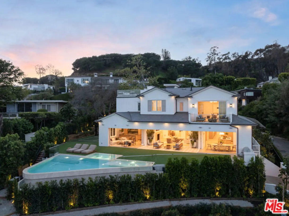 Northern California Real Estate | View San Onofre Drive | 7 Beds, 9 Baths