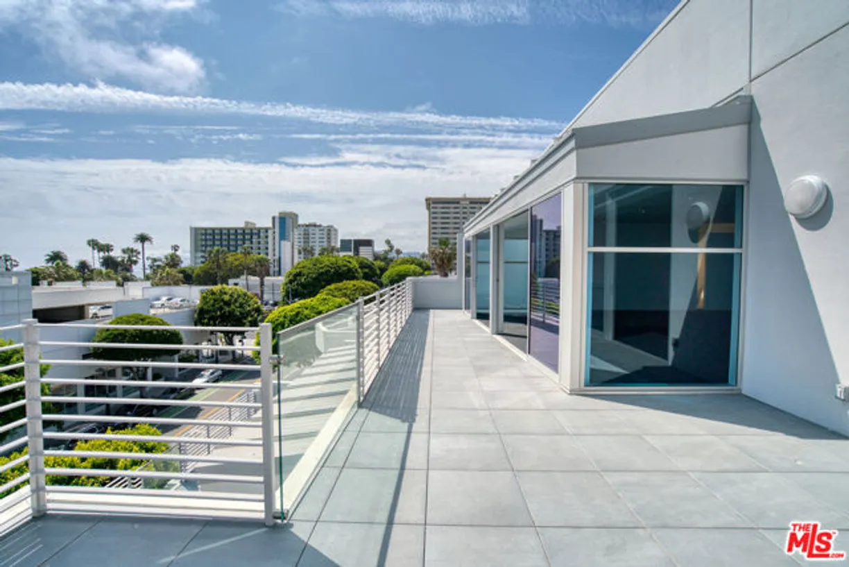 Northern California Real Estate | View 2nd Street | Listing