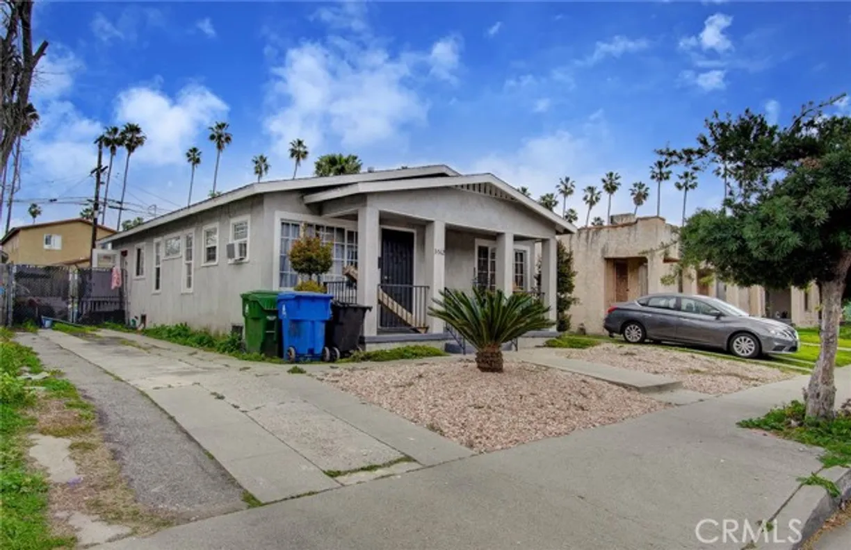 Northern California Real Estate | View Van Ness Avenue | 3 Beds, 2 Baths